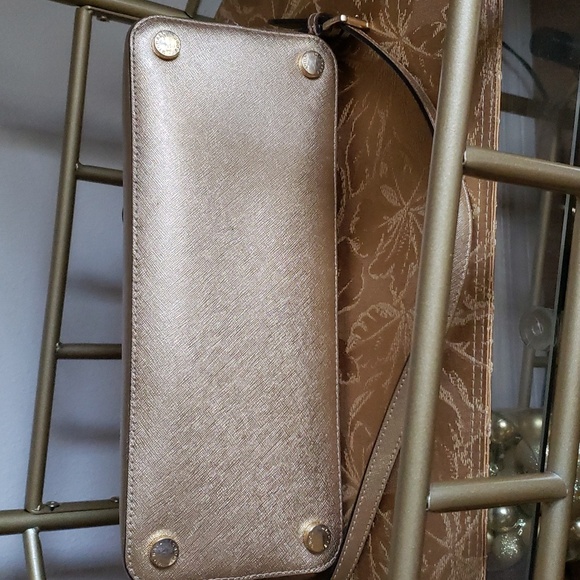 Michael Kors Emmy Large Domed Satchel - Picture 4 of 7